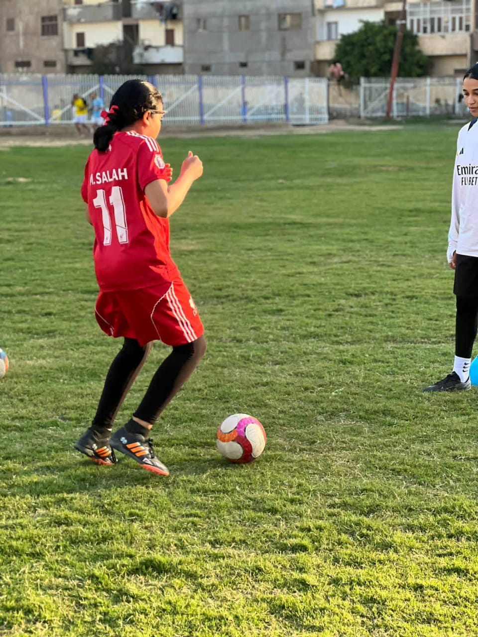 الأطفال والبنات المشاركات فى المبادرة (7)