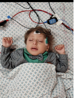 الطفل تيم خير الله