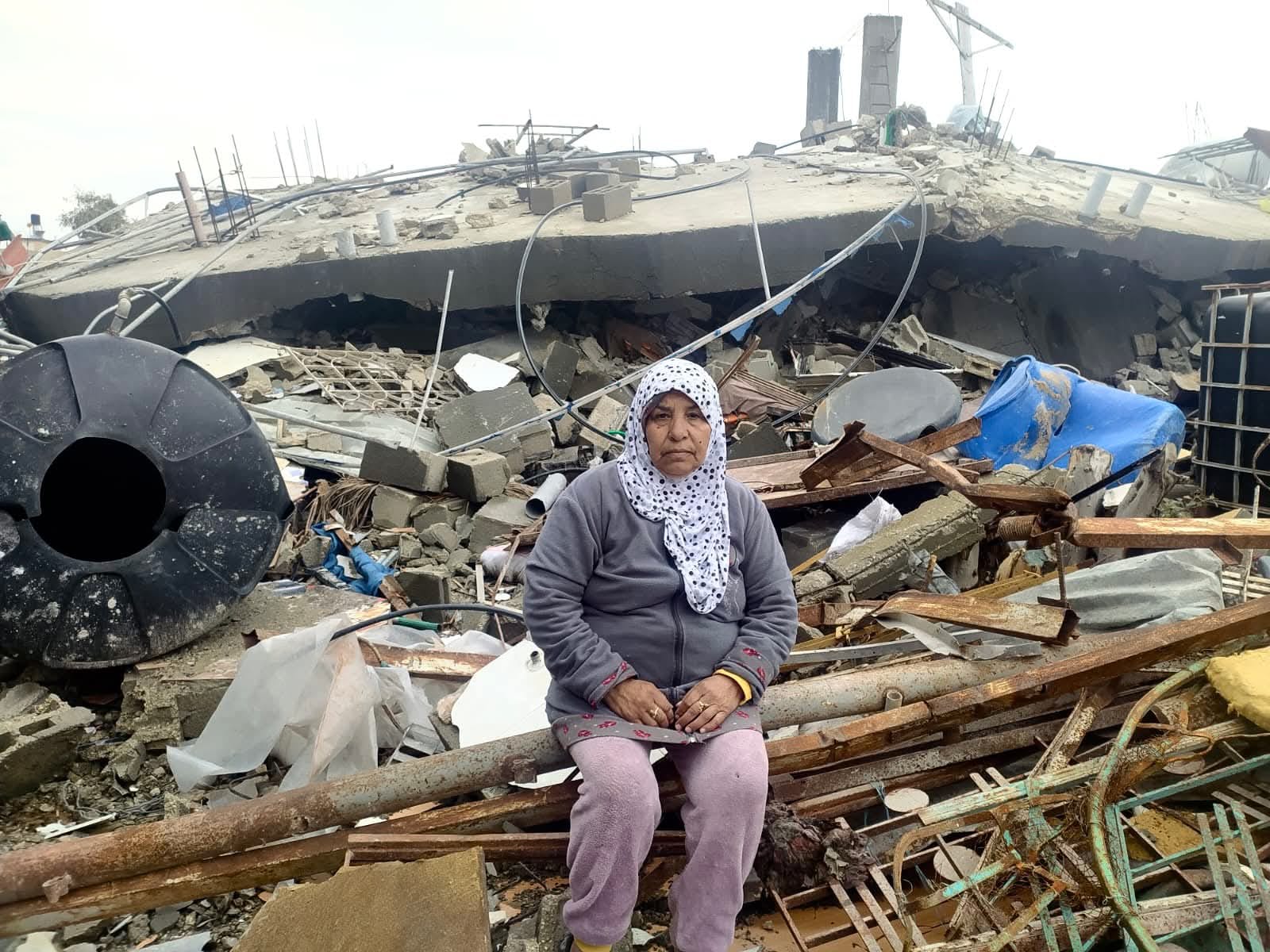 صور قصف بيت رشيد