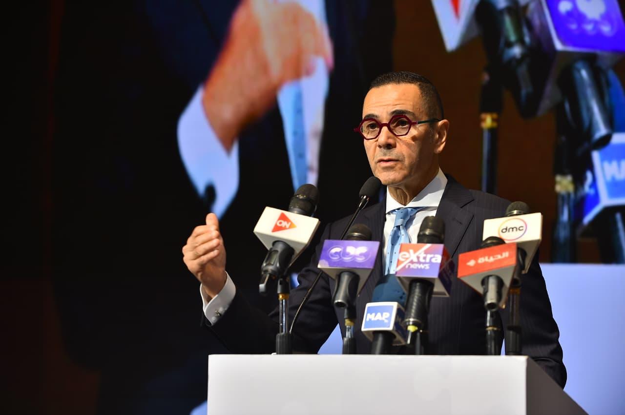  المهندس حسن الخطيب، وزير الاستثمار والتجارة الخارجية، (1)