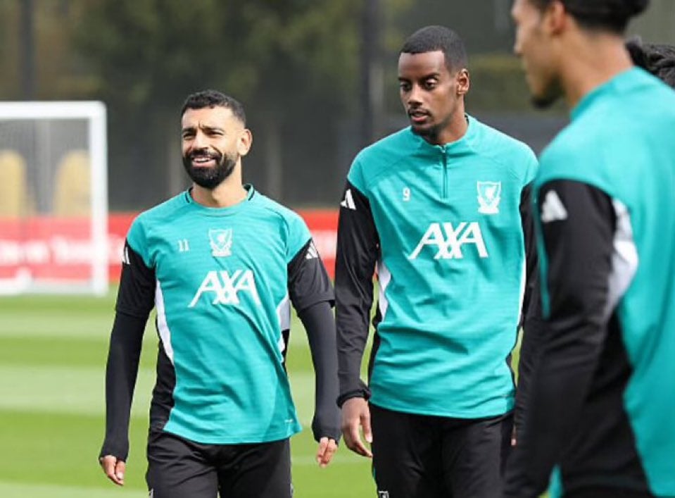 محمد صلاح وإيزاك