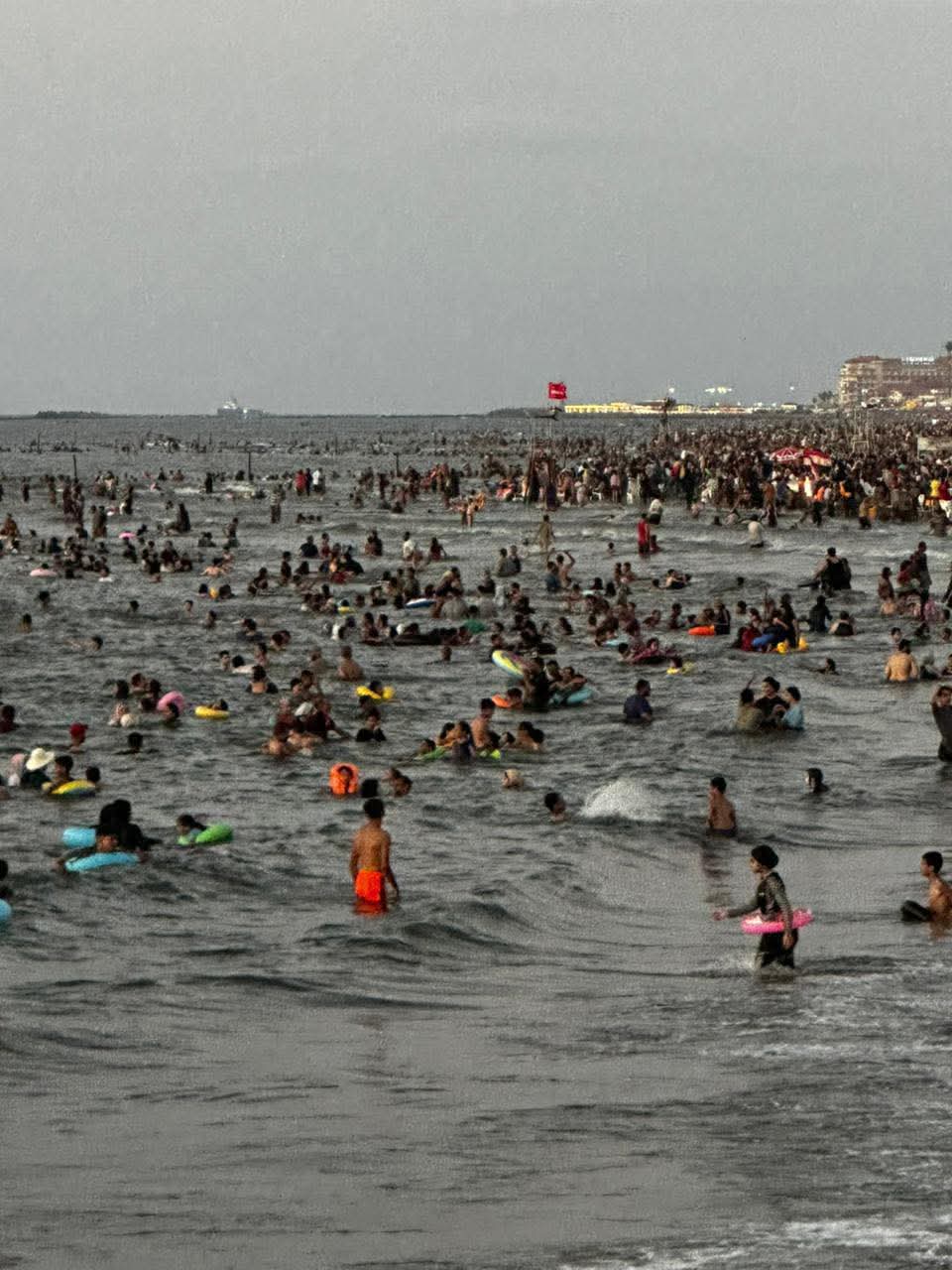 FB_IMG_1758116617887 FB_IMG_1758116617887