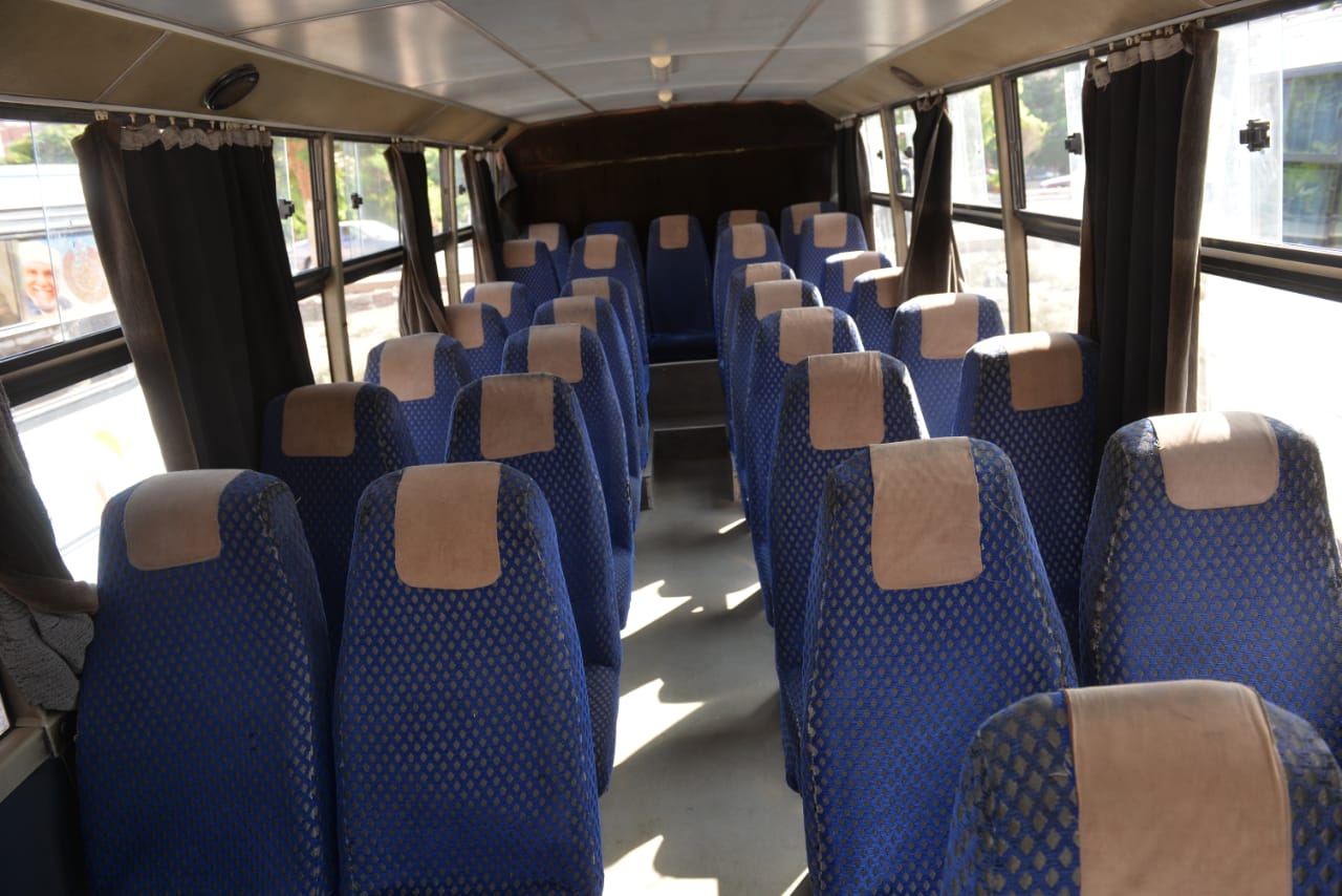 الأوتوبيس من الداخل