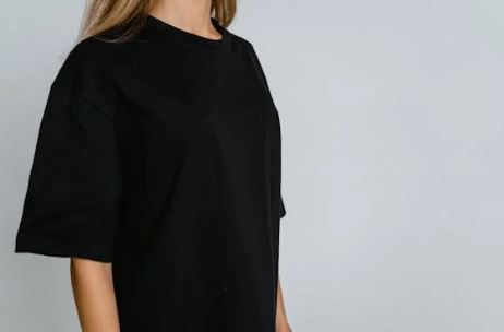 التخلص من البقع  على الملابس السوداء