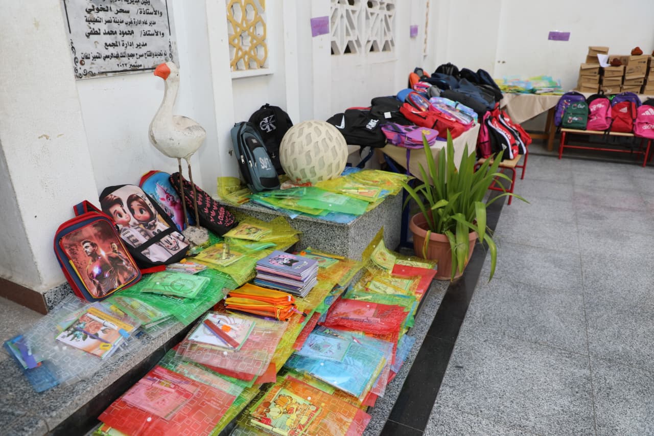 المعرض الخيرى السنوى لدعم الطلاب (9)