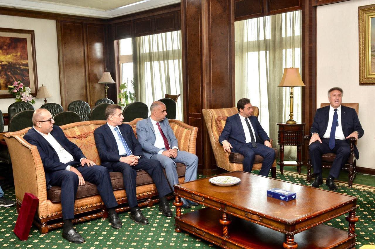 9d9cf9f0-d304-4d1d-a332-814673e15bd5 9d9cf9f0-d304-4d1d-a332-814673e15bd5