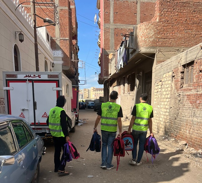 التحالف الوطني يوزع 1000 شنطة مدرسية ووجبات للأسر الأولى بالرعاية بالغربية  (4)