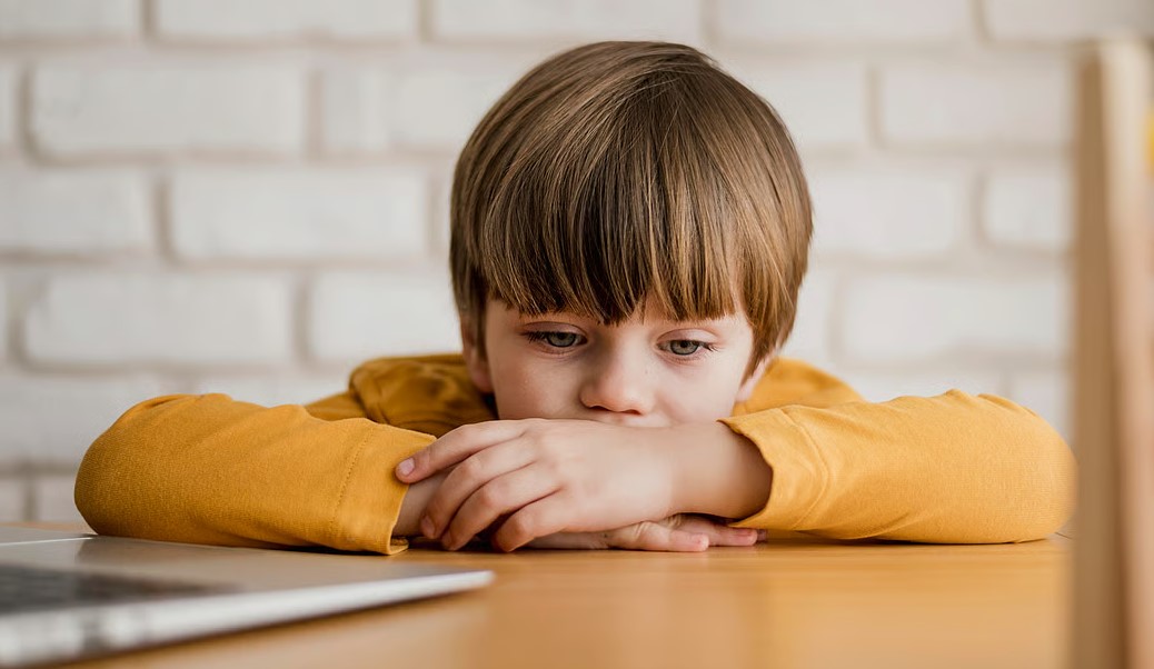 6 حيل ذكية هترجعه يحب الدراسة من تانى 6 حيل ذكية هترجعه يحب الدراسة من تانى