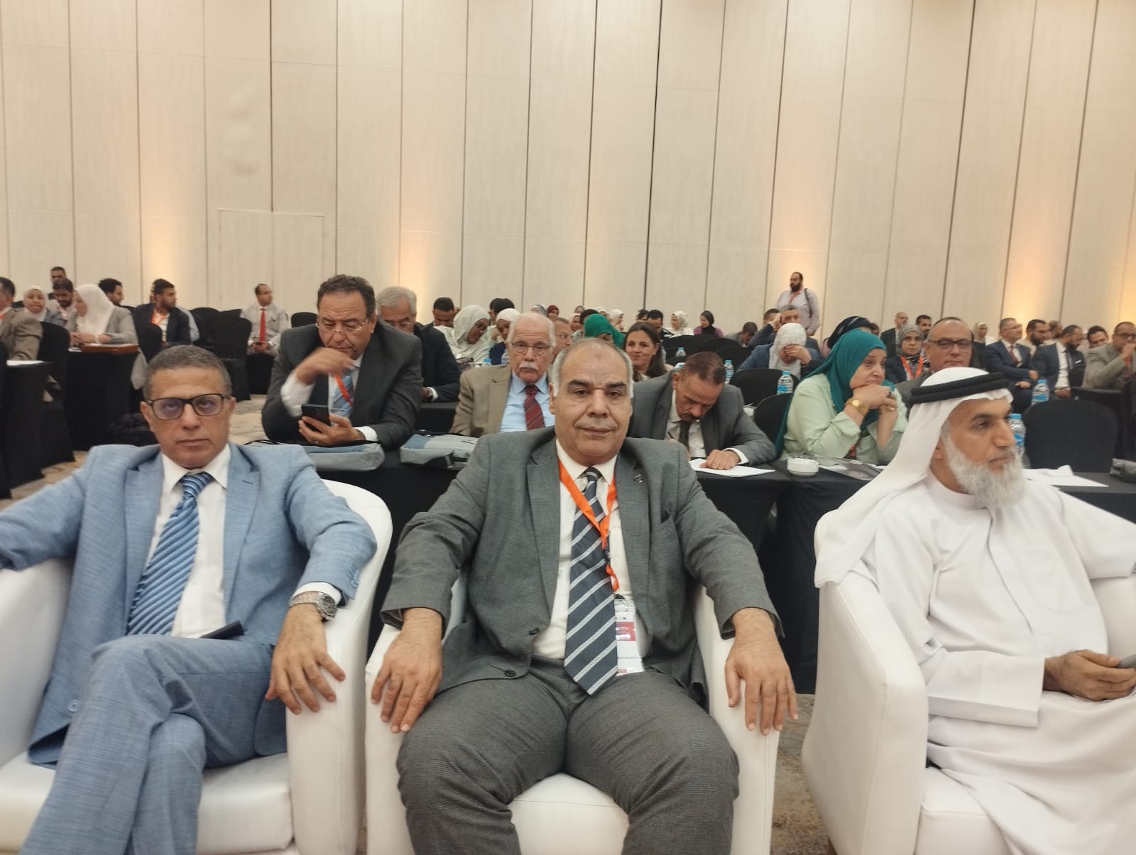 جانب من الحضور