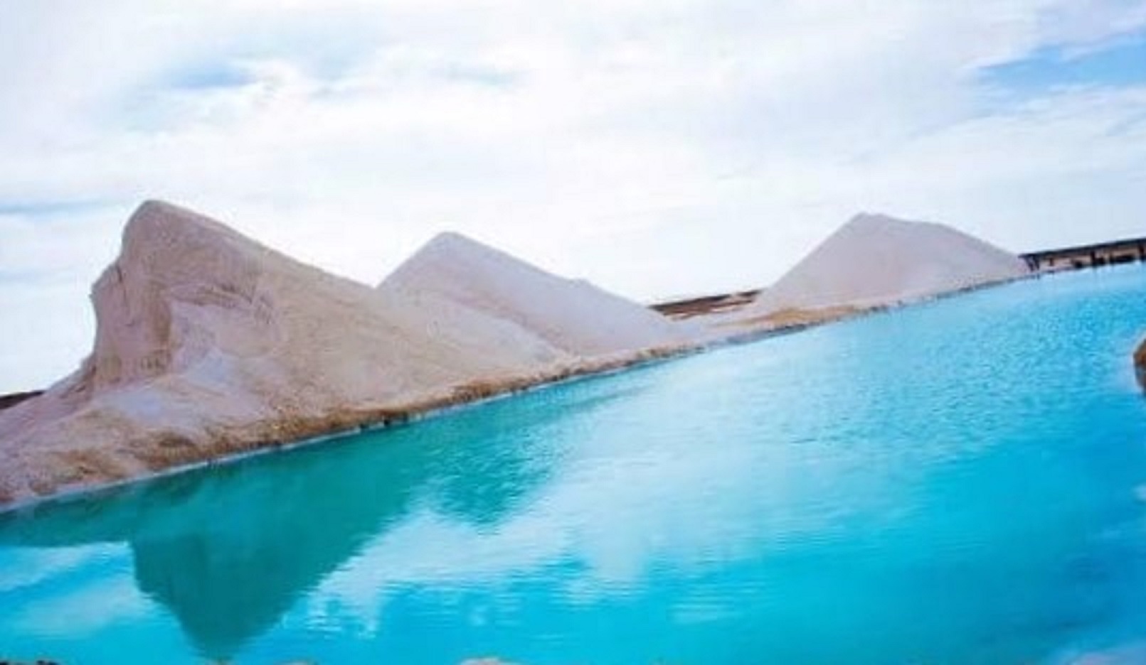 بحيرات الملح في سوة