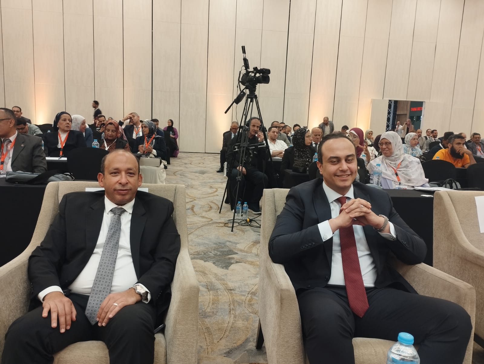 الدكتور احمد السبكى ود حسام صلاح