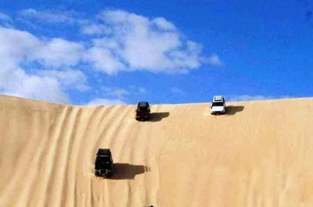 رحلات السفاري في صحراء سيوة