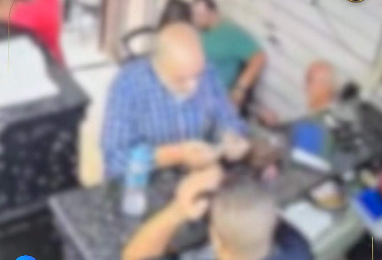 الاسورة المسروقة  2