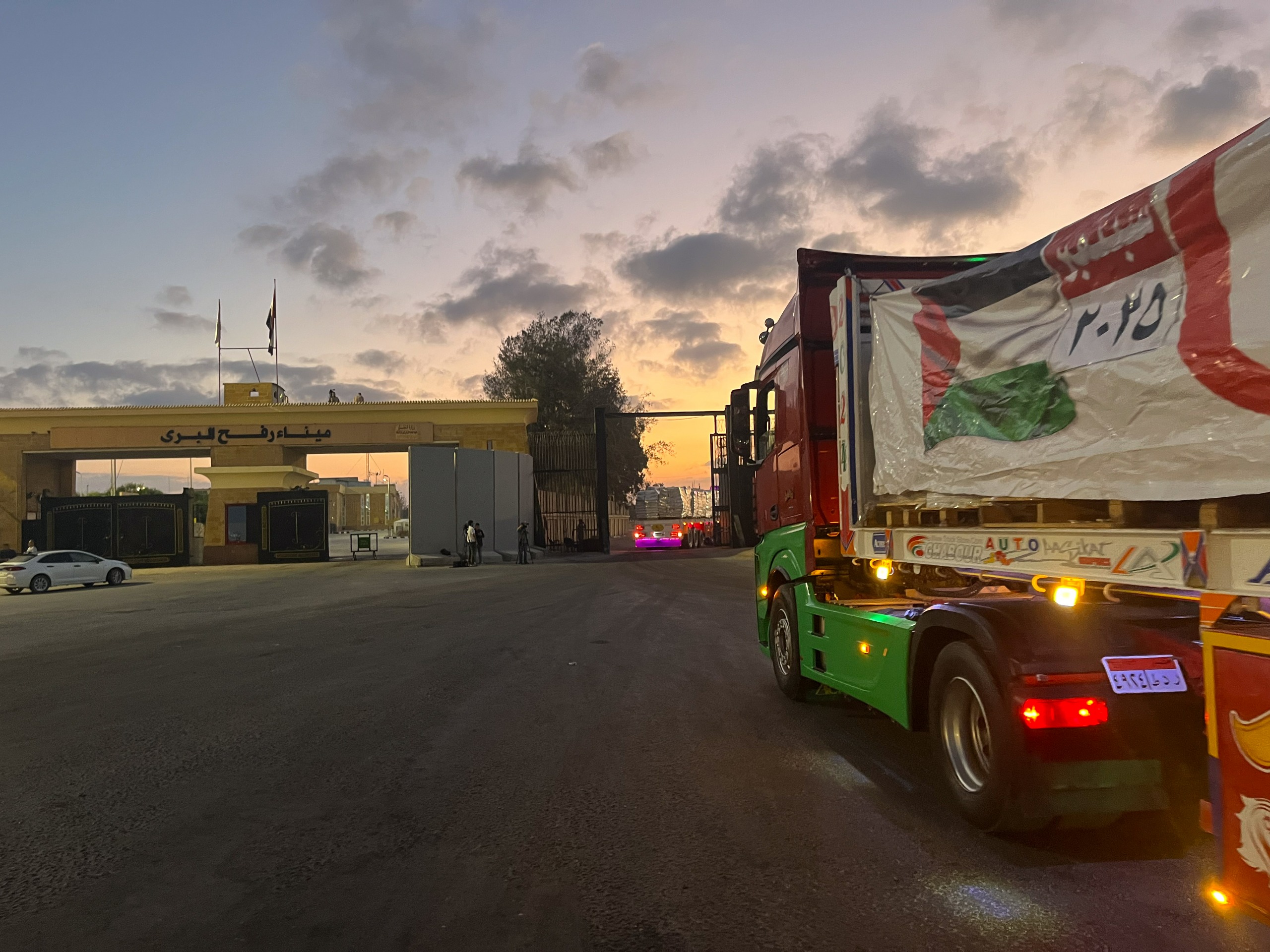 إطلاق قافلة "زاد العزة" الـ40 