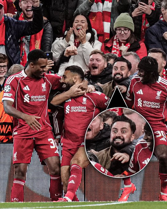 عندما يحتفل محمد صلاح بهدفه الأول في دوري أبطال أوروبا هذا الموسم أمامك مباشرة عندما يحتفل محمد صلاح بهدفه الأول في دوري أبطال أوروبا هذا الموسم أمامك مباشرة