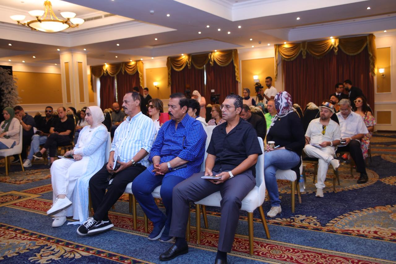 حضور الندوة_1