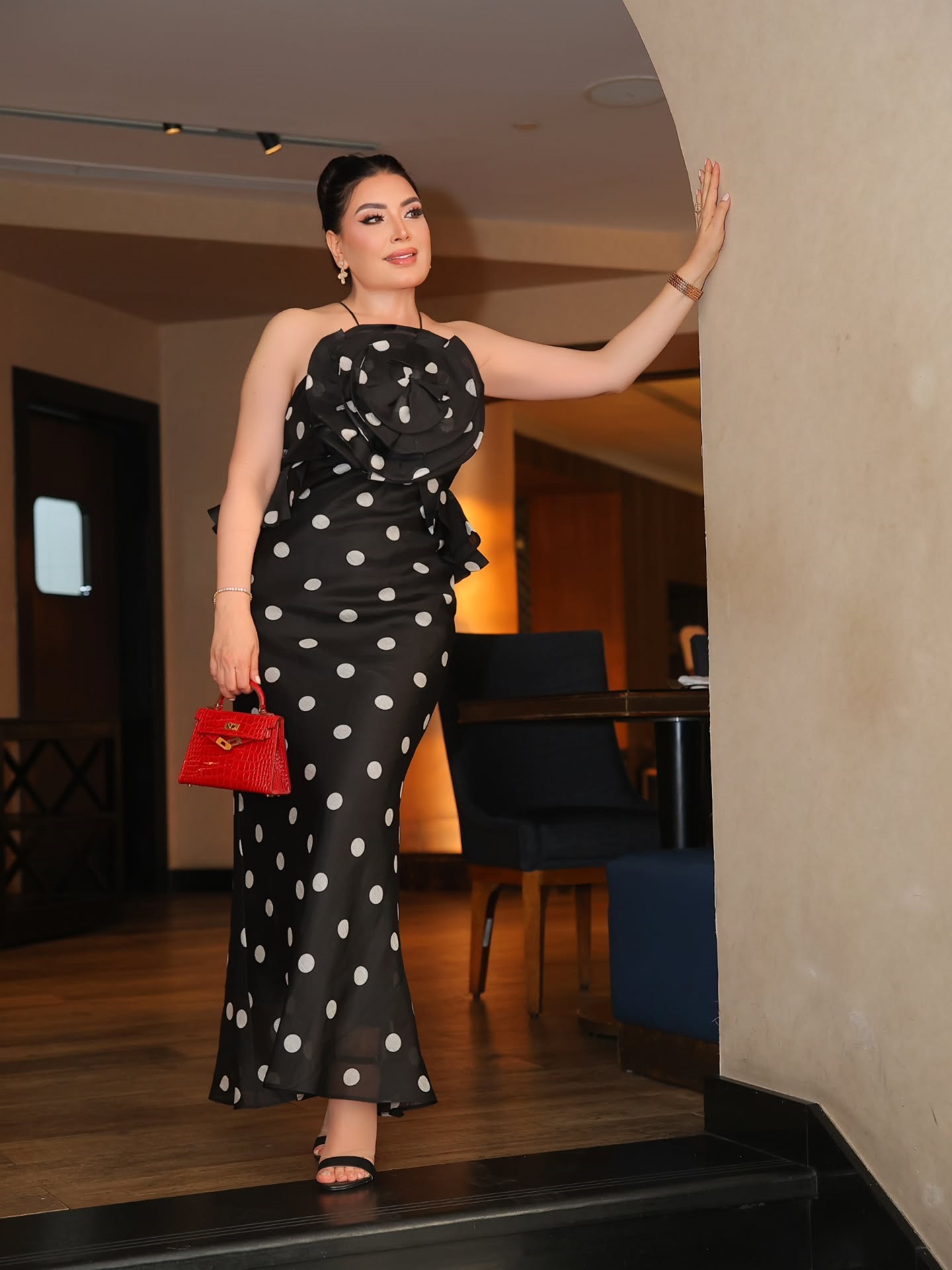 عبير ثبرى باطلالة جذابة فى احدث جلسة تصوير