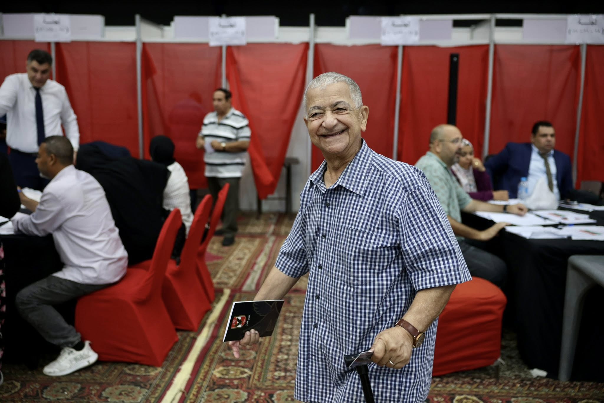 كبار السن في عمومية الاهلي كبار السن في عمومية الاهلي