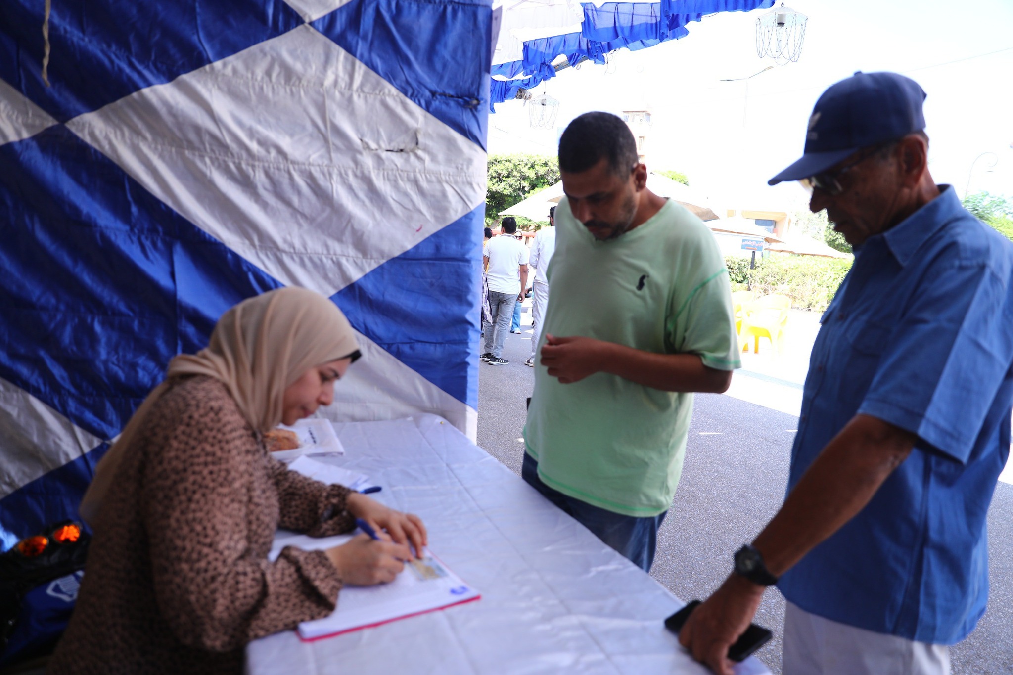 عملية التصويت فى عمومية الشمس