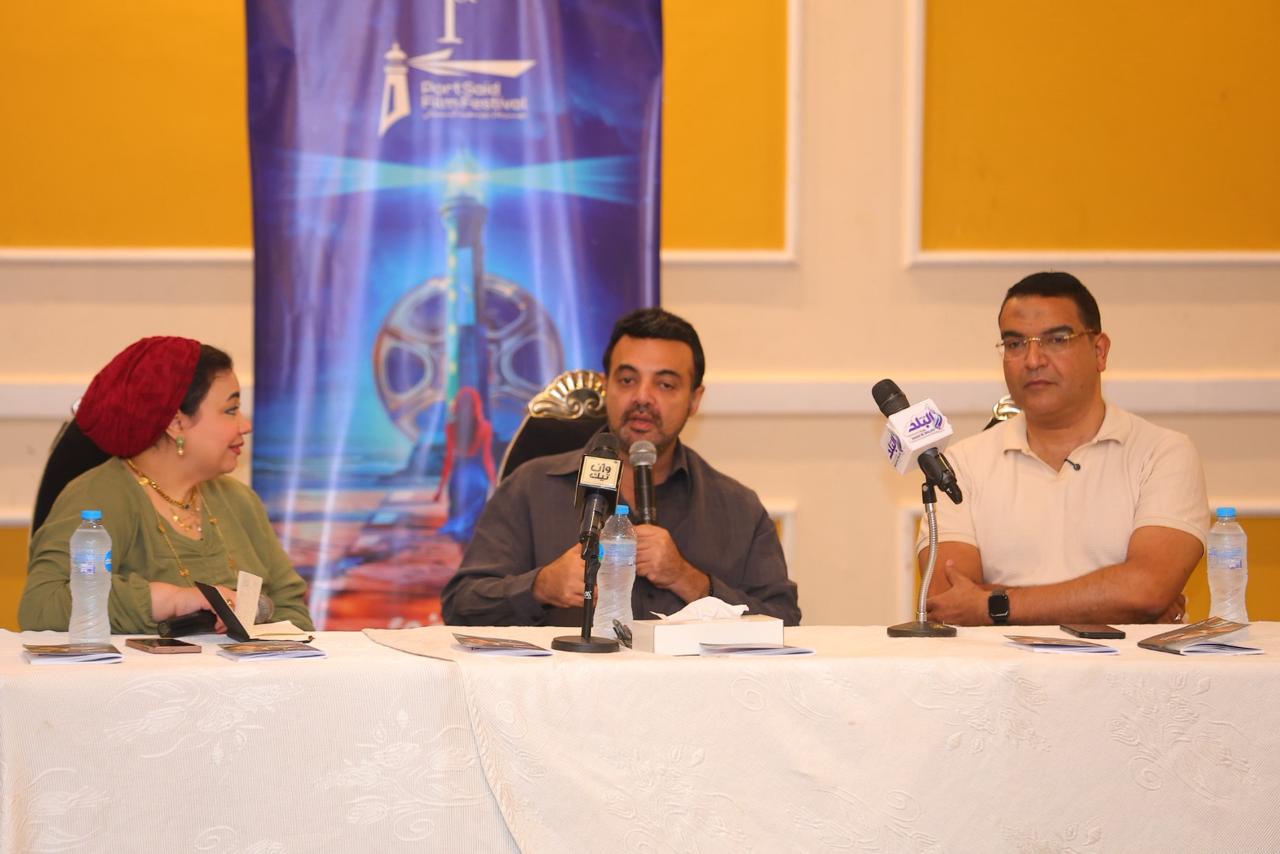 منصة الندوة