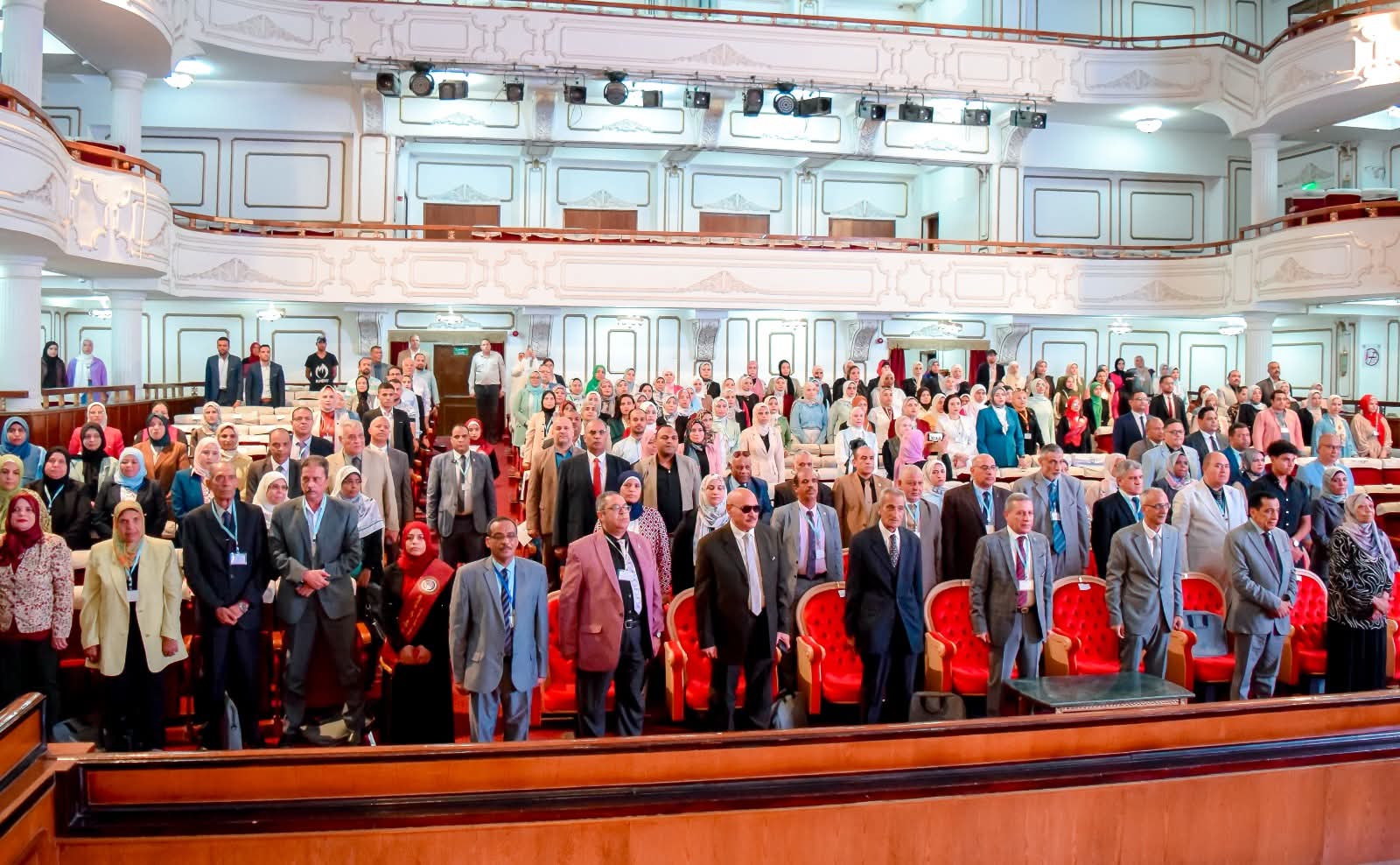 حضور مؤتمر كلية الخدمة الاجتماعية التنموية حضور مؤتمر كلية الخدمة الاجتماعية التنموية