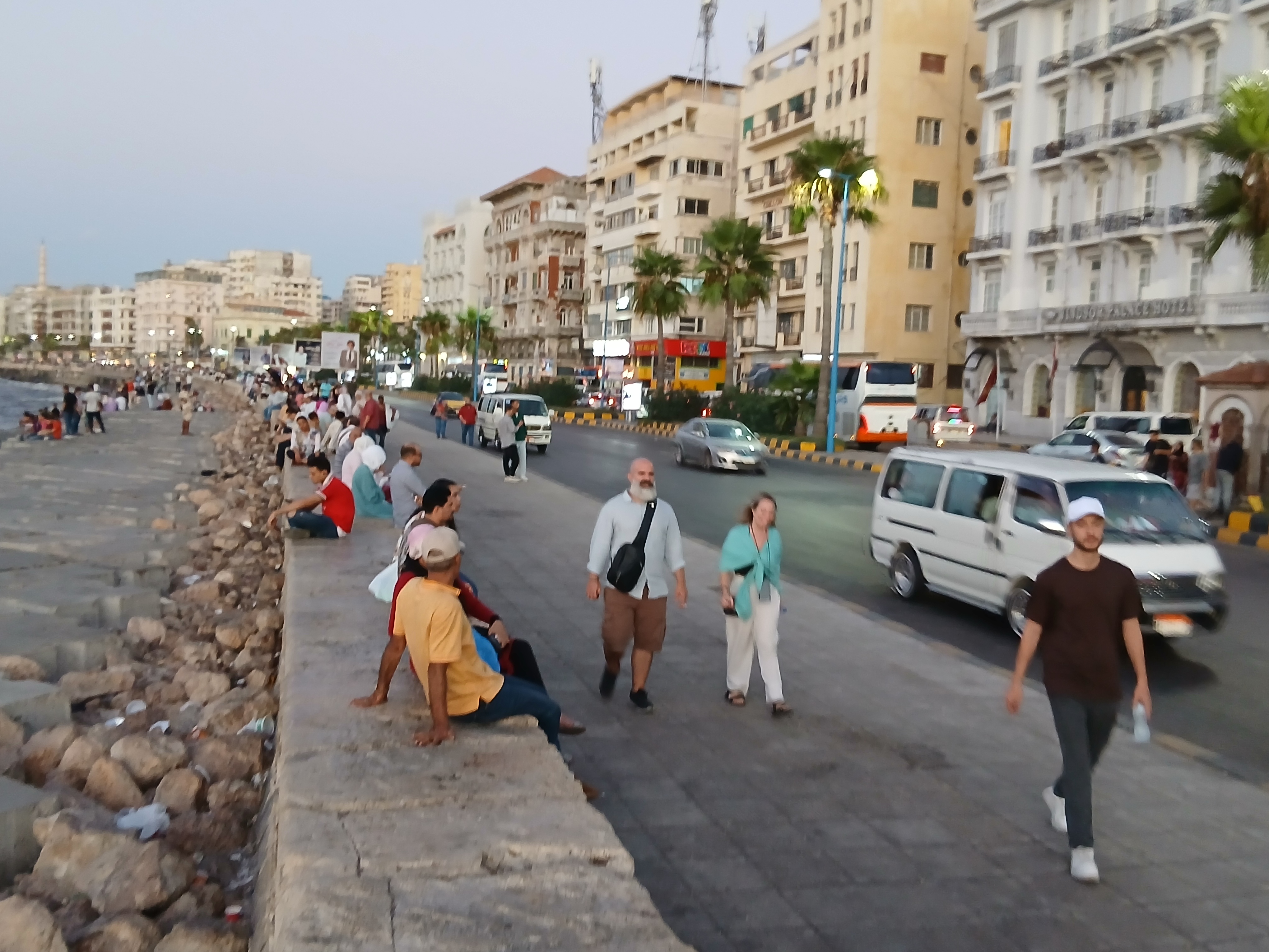 كورنيش الإسكندرية اليوم
