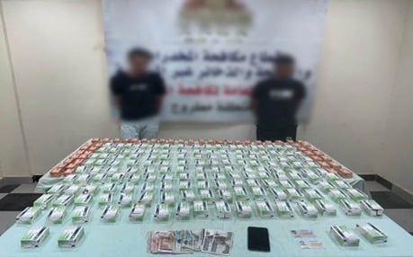 المتهمون والمضبوطات (8)