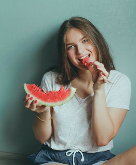 ابراج عاشقة لتناول البطيخ