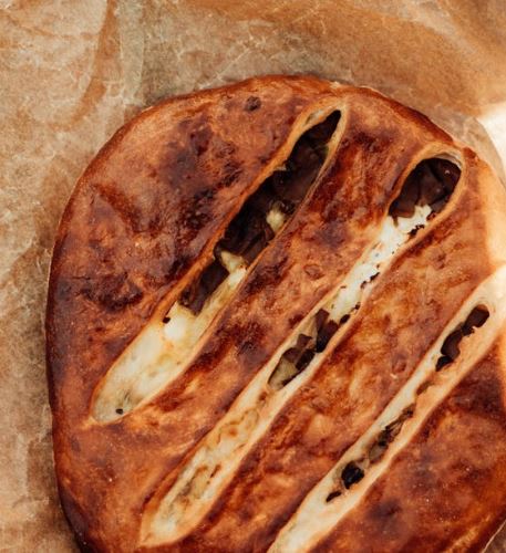 حواوشي الطاسة بمكونات سريعة