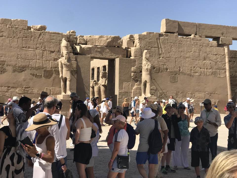 حالة إقبال سياحى كبير من حول العالم مع تحسن حالة الطقس