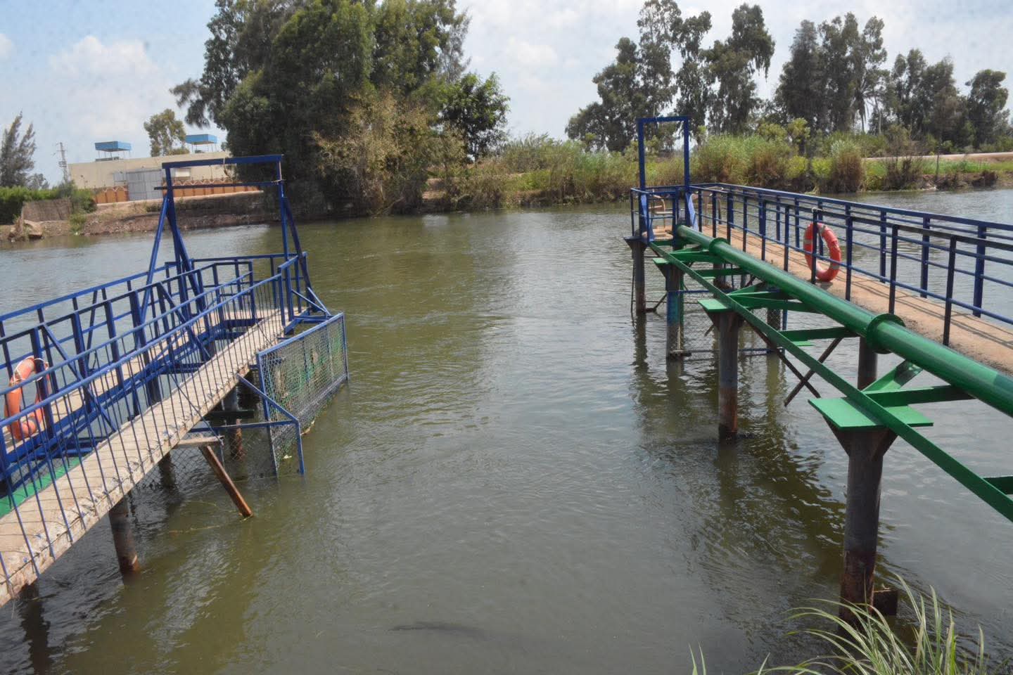 محطة المياة. 