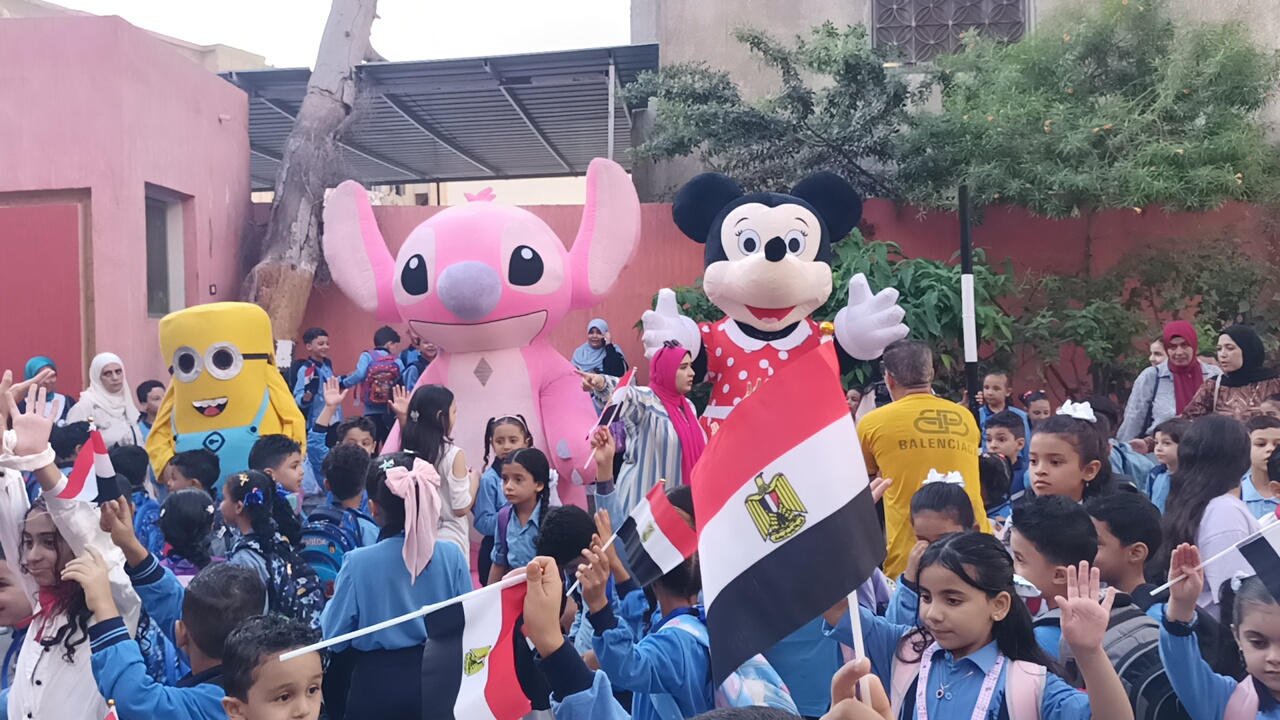 تنظيم فقرات متعددة للأطفال