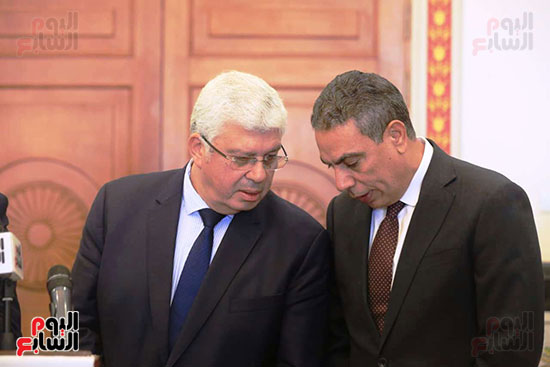 مؤتمر صحفى على هامش افتتاح العام الجامعى من جامعة القاهرة الأهلية (9)