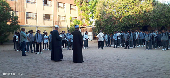 بدء الدراسة بالمعاهد الازهرية (6)