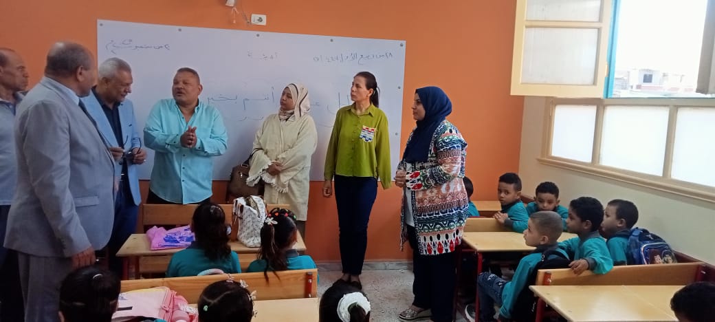 متابعة المدارس والفصول 