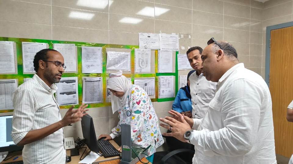 تفقد مستشفى الكرنك الدولي بالأقصر لضمان استمرارية الخدمة وجودتها