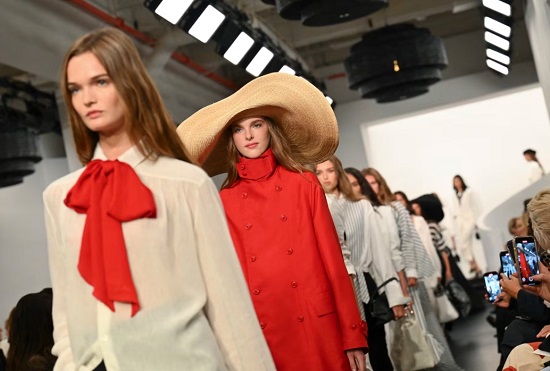 فعاليات اسبوع الموضة بنيويورك