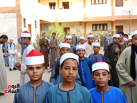 بدء الدراسة بالمعاهد الازهرية (11)