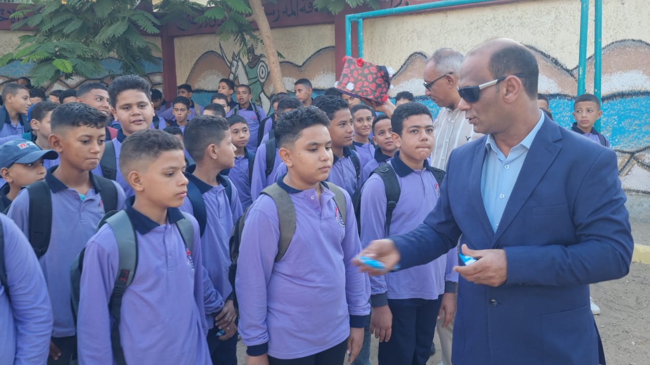 استقبال الطلاب اليوم استقبال الطلاب اليوم