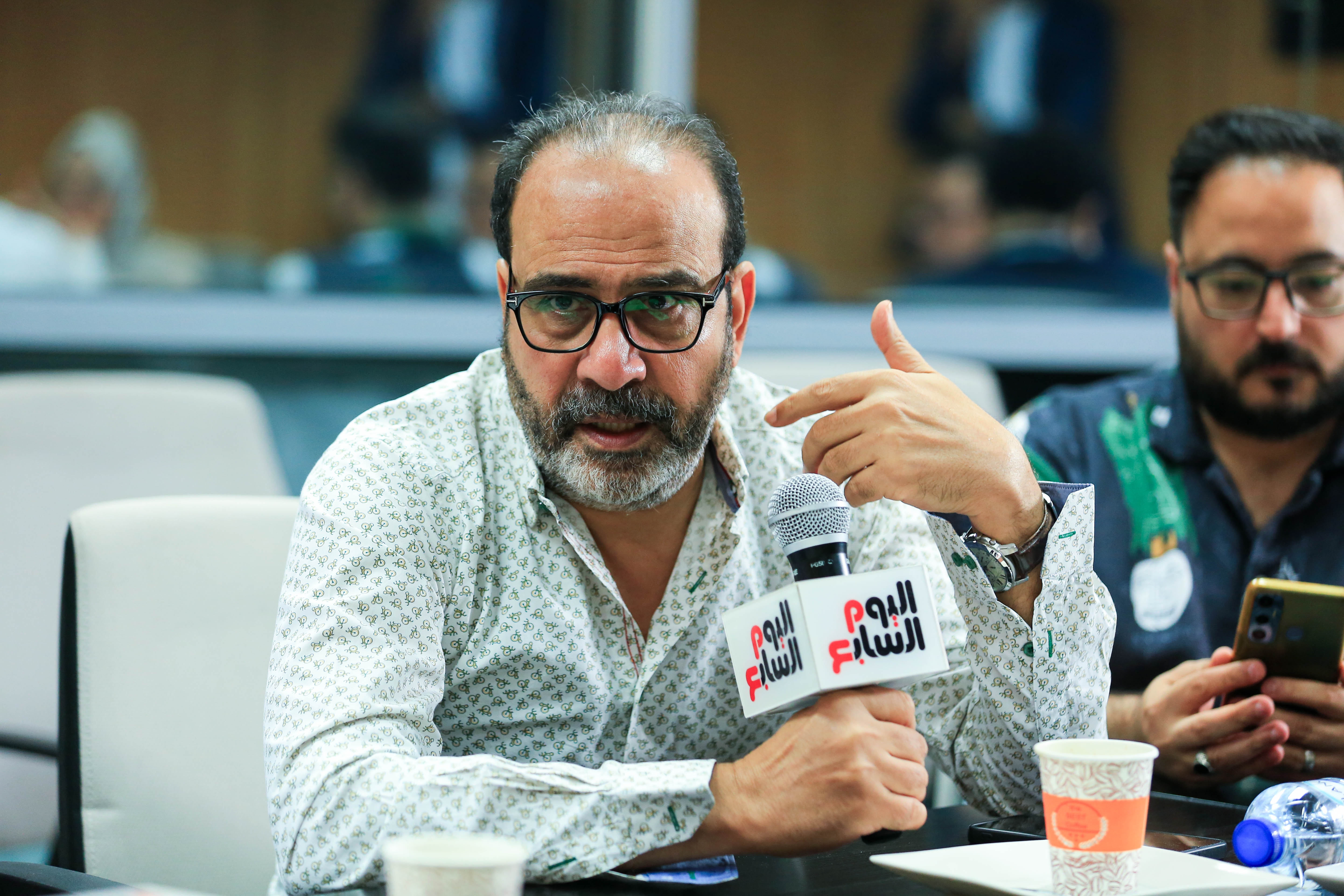 الناقد عصام زكريا