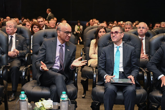 وزارة الاستثمار والتجارة الخارجية تستضيف منتدى الأعمال المصري السنغافوري (1)