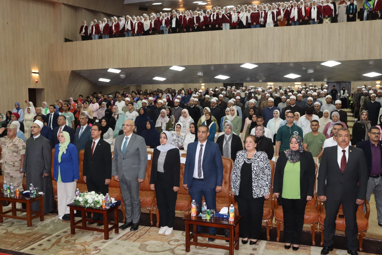 خلال فعاليات الندوة