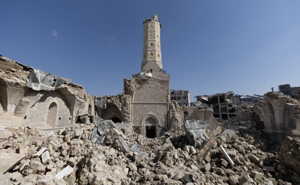 بقايا المسجد العمرى الكبير فى غزة بقايا المسجد العمرى الكبير فى غزة