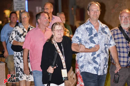 جولة-سياحية-على-الممشى-السياحى