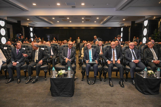 وزارة الاستثمار والتجارة الخارجية تستضيف منتدى الأعمال المصري السنغافوري (5)