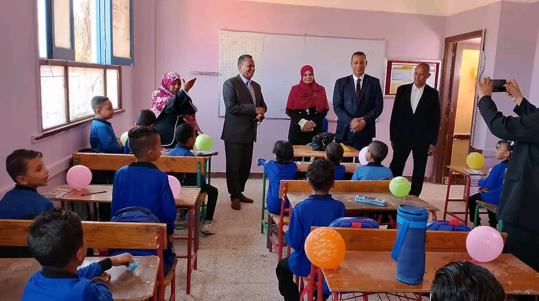 الاحتفال بأول أيام الدراسة (8)