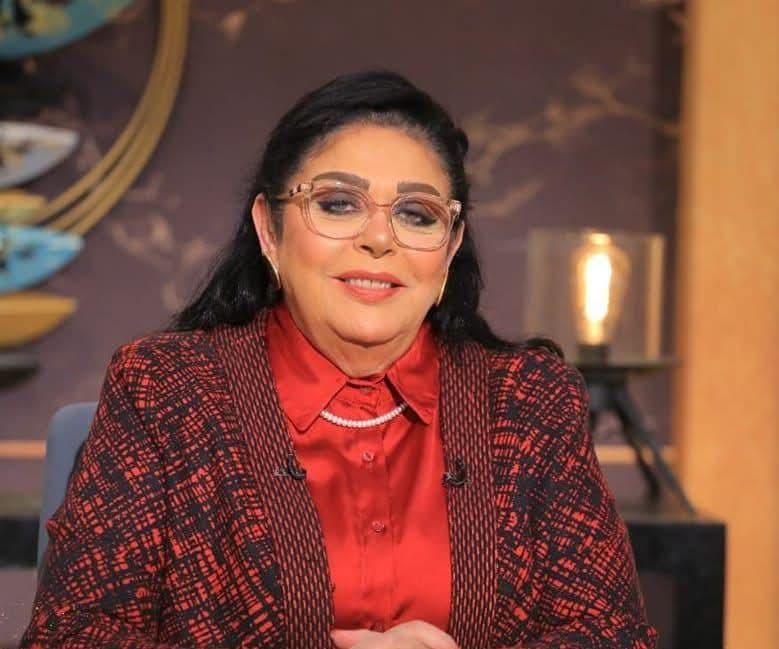 الكاتبة أميرة بهي الدين