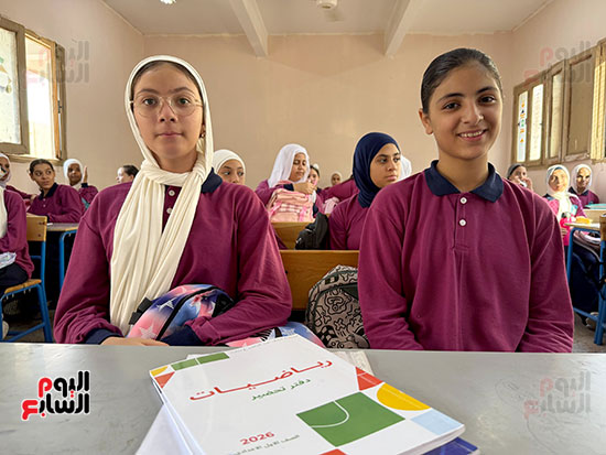 4f2d3793-baa4-45df-86c6-ce5f409ef77c 4f2d3793-baa4-45df-86c6-ce5f409ef77c