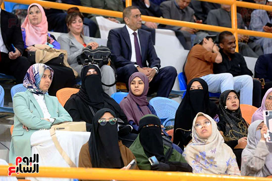 جانب من الحضور (2)