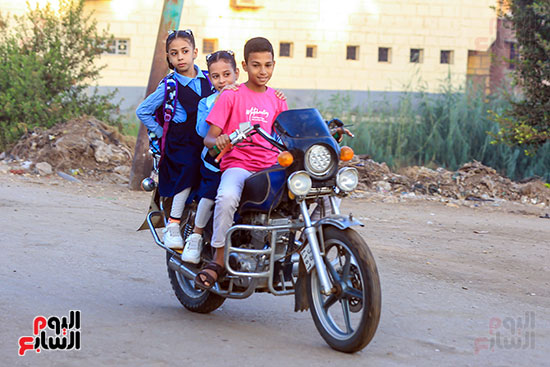 بدء الدراسة بالجيزة (1)